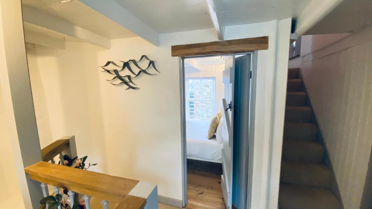 Spindrift: Harbourside Family Retreat In Holiday home Polperro